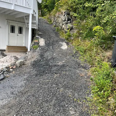 Havsutsikt Holiday home *
